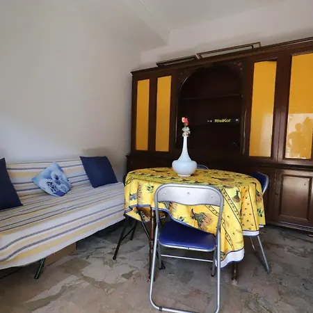 Casa Studenti E Giovani Turisti Fkk - Giochi Di Societa Ed Intimo Party - Volontari Benvenuti Homestay *